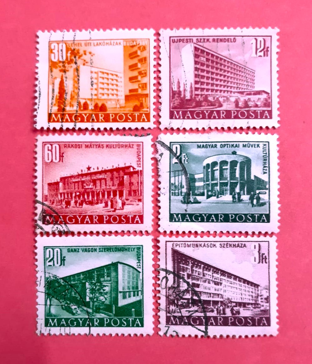 Issue:   Hungary Set Of Famous Building Collection Stamp Type:   Stamp Number of Stamps:   2,  3,  2,  1,  1,  1, Denominations:    2 Ft,  3 Ft,  30 F,  12 F,  60 F,  20 F,  Issued By:    Hungary Post
