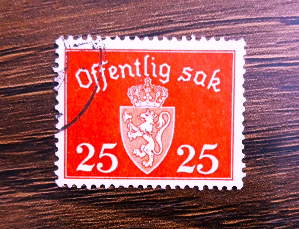 Issue:    Norway 1937 Public Matter Stamp Type:   Stamp Number of Stamps:   1 Denominations:    25  Kr Issue Date:   1937 Issued By:   France post