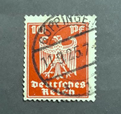 Issue:   Germany 1924 Rare Stamp Type:   Stamp Number of Stamps:   1 Denominations:   10  PF Issue Date:   1924 Issued By:   Germany Deutsche Post ( Deutschland )