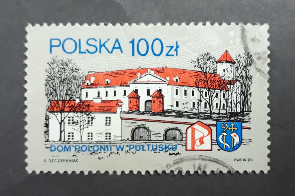 Issue:   Poland House In Pultusk And Szczepaniak Stamp Type:   Stamp Number of Stamps:  1 Stamps Denomination:  100 ZL Issue Date:    1989 Issued By:   Poland POST