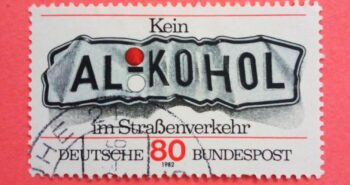 Issue:   Germany Alcohol In Road Traffic Stamp Type:   Stamp Number of Stamps:   3 Denominations:   80 pf Issue Date:   1982 Issued By:   Germany Deutsche Post ( Deutschland )