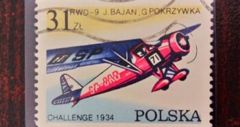 Issue:   Poland Aircraft Challenge 1982 Stamp Type:   Stamp Number of Stamps:  1 Stamps Denomination:     31 ZL Issue Date:    1982 Issued By:   Poland POST