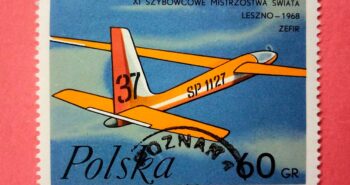 Issue:   Poland The World Gliding Championships Stamp Type:   Stamp Number of Stamps:  1 Stamps Denomination:     60 GR Issue Date:    1968 Issued By:   Poland POST 