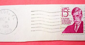 Issue:    US Postage Oliver Wendell Holmes Jr. Stamp Type:   Stamp Number of Stamps:   1 Stamps Denomination:   15 C Issue Date:   1988 Issued By:   United States Postal Service (USPS)