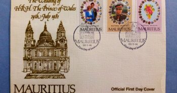 Issue:    Mauritius The Wedding of Prince of Wales First Day of Cover Type:    First Day Cover Number of Stamps:     3     Denominations:      10R,  2.50R  , 25C, Issue Date:     22  July  1981 Issued By:    Mauritius First Day Cover 