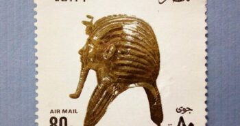 Issue:     Egypt Tutankhamun Stamp Type:     Stamp Number of Stamps:      2 Stamps Denomination:      30 P Issue Date:     1993 Issued By:     Egypt Post 