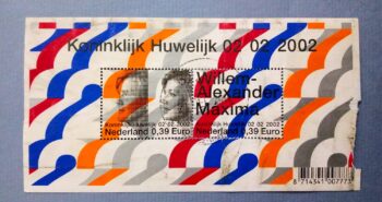 Issue:     Netherland Royal Wedding King Willem Alexander Queen Maxima 2002 Mini Sheet Type:      Souvenir Sheet Number of Stamps:     2 Stamps Denomination:      0,39 Euro,  0,39 Euro Issue Date:      2002 Issued By:     Netherland Post