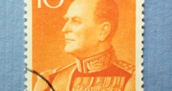 Issue:      Norway  King Olav v series 1958 1962 Stamp Type:     Stamp Number of Stamps:      5 Denominations:       10 Kr Issue Date:      1958 - 1962 Issued By:      Norway post 