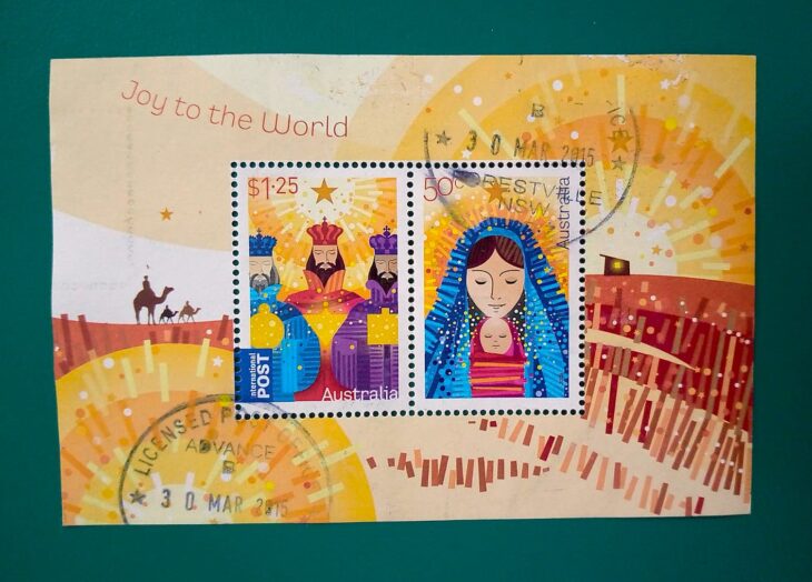 Issue:      Australia Christmas 2009 Souvenir Sheet Type:       Souvenir Sheet Number of Stamps:      5 Denominations:         1.25 $,   50C,  Issue Date:        2009 Issued By:      Australia Post 