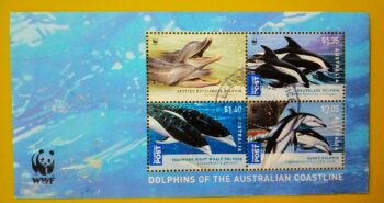 Issue:     Australia Dolphins of The Australian Coastline Medallion PMC 2009 Souvenir Sheet Type:      Souvenir Sheet Number of Stamps:     4 Denominations:        55C,   1.35 $,   1.40 $,  2.05 $,  Issue Date:        2009 Issued By:     Australia Post 
