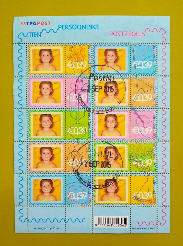 Issue:     Netherland 2003 Personal Stamp Souvenir Sheet Type:      Souvenir Sheet Number of Stamps:       10 Stamps Denomination:      0.30 E, Issue Date:       2003 Issued By:      Netherland Post 