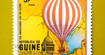 Issue:      Guinea-Bissau 200th Anniversary of First Untethered Manned Flight 1983 Stamp Type:      Stamp Number of Stamps:      1 Stamps Denomination:       3.50 P, Issue Date:       1983 Issued By:      Guinea-Bissau Post