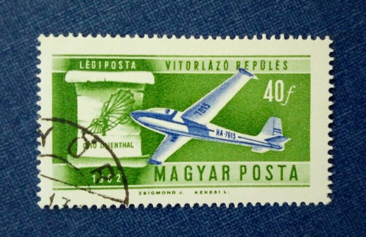 Issue:      Hungary 40f Aviation 1962 Stamp Type:      Stamp Number of Stamps:      1 Stamp Denominations:       40 Ft, Issue Date:       1962 Issued By:       Hungary Post 