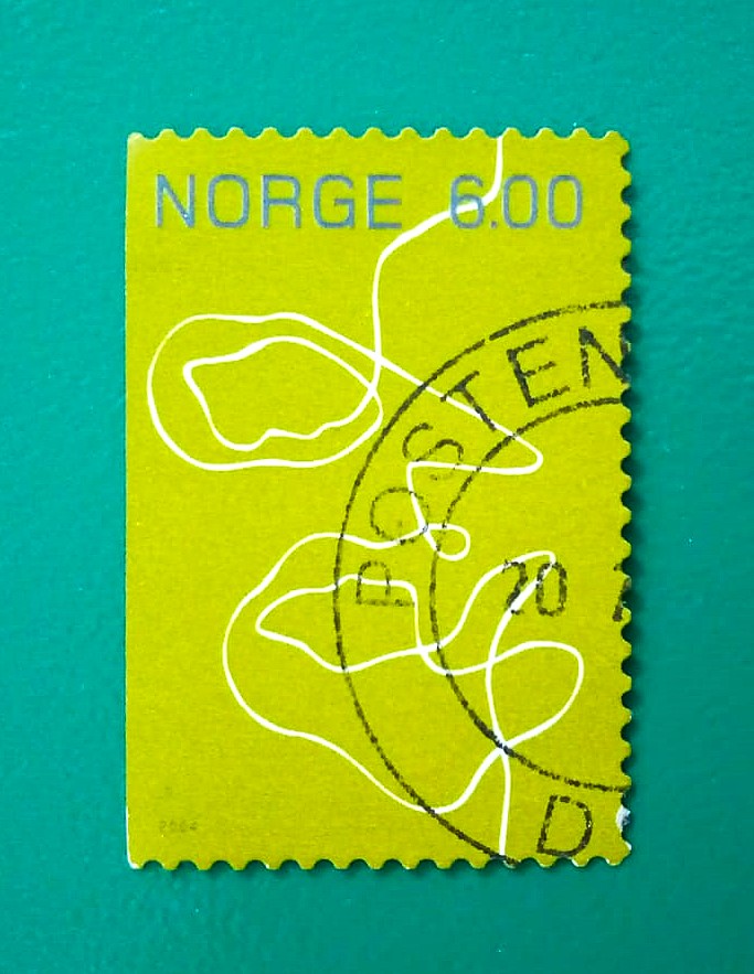 Issue:    Norway 6k Human to Human Stamp Type:     Stamp Number of Stamps:     22 Denominations:      6 K Issue Date:      2004 Issued By:     Norway Post 