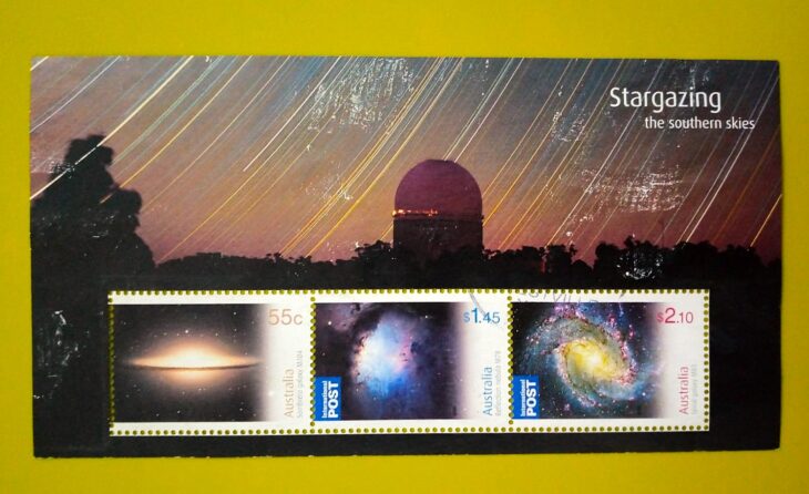 Issue:    Australia 2009 PNC Stargazing The Southern Skies Souvenir Sheet Type:      Souvenir Sheet Number of Stamps:      3 Denominations:         50 C,   1.45 $,   2.10 $, Issue Date:        2009 Issued By:       Australia Post 