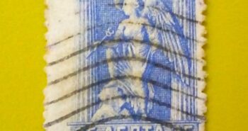 Issue:     Greece Winged Victory of Samothrace 1927 Stamp Type:      Stamp Number of Stamps:       1 Denominations:        25 Lepta Issue Date:       1927 Issued By:     Greece Post