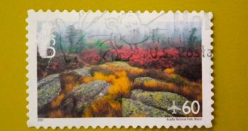 Issue:     USA Acadia National Park Maine 2001 Stamp Type:      Stamp Number of Stamps:      1 Stamps Denomination:      60 C,  Issue Date:      2001 Issued By:     United States Postal Service (USPS) 
