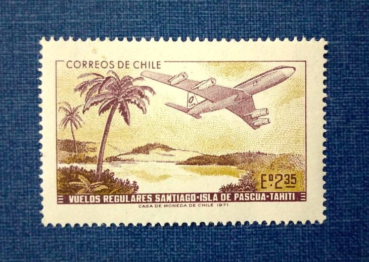 Issue:      Chile Regular Flights Santiago Easter Island Tahiti 1971 Stamp Type:      Stamp Number of Stamps:      1 Stamps Denomination:      2.35 E, Issue Date:      1971 Issued By:       Chile Post 
