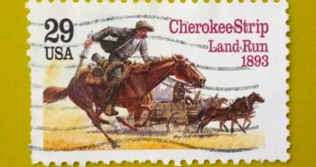 Issue:     USA Cherokee Strip Land Run 1993 Stamp Type:     Stamp Number of Stamps:      1 Stamps Denomination:      29 C,  Issue Date:      1993 Issued By:      United States Postal Service (USPS)  