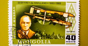 Issue:       Mongolia Geoffrey de Havilland 1883 1965 Stamp Type:     Stamp Number of Stamps:         1 Denominations:         40 мөнгө, Issue Date:          1883 - 1965 Issued By:        Mongolia Post