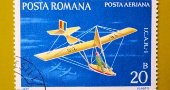 Issue:       Romania Gliders 1977 Stamp Type:        Stamp Number of Stamps:        1 Stamps Denomination:          20 B, Issue Date:          1977 Issued By:      Romania Post