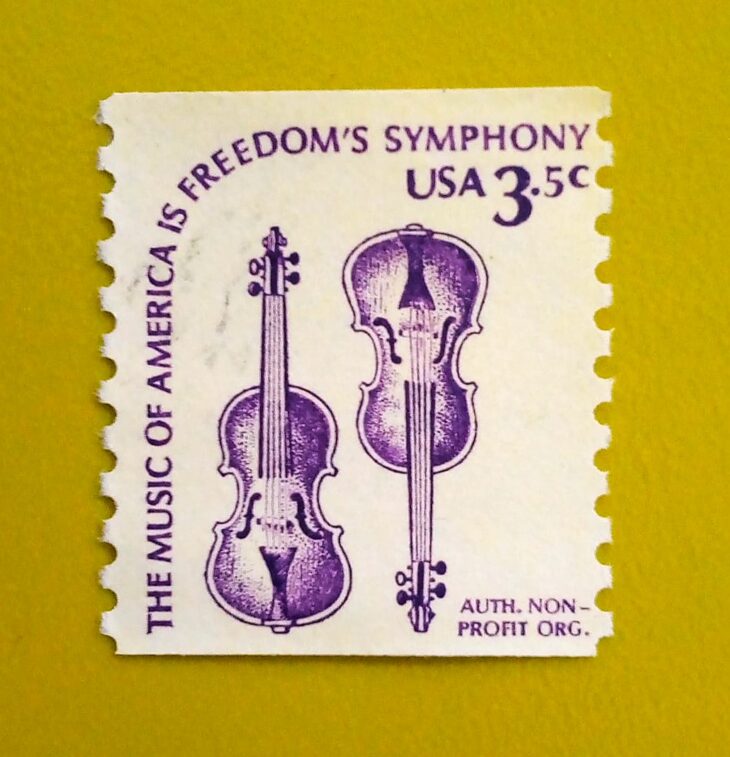 Issue:       USA  the Music of America is Freedoms Symphony 1980 Stamp Type:      Stamp Number of Stamps:        1 Stamps Denomination:         3.5 C, Issue Date:         1980 Issued By:       United States Postal Service (USPS) 