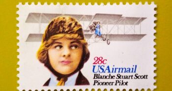 Issue:       USA Blanche Stuart Scott Pioneer Pilot 1980 Stamp Type:      Stamp Number of Stamps:       1 Stamps Denomination:       28 C,  Issue Date:       1980 Issued By:       United States Postal Service (USPS) 
