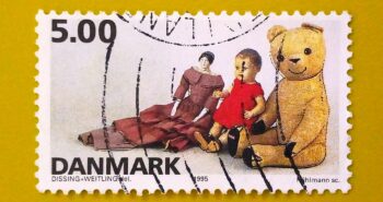 Issue:     Denmark Dissing Weitling 1995 Stamp Type:     Stamp Number of Stamps:     1 Stamps Denomination:         5.00  Kr, Issue Date:      1986 Issued By:     Denmark Post 