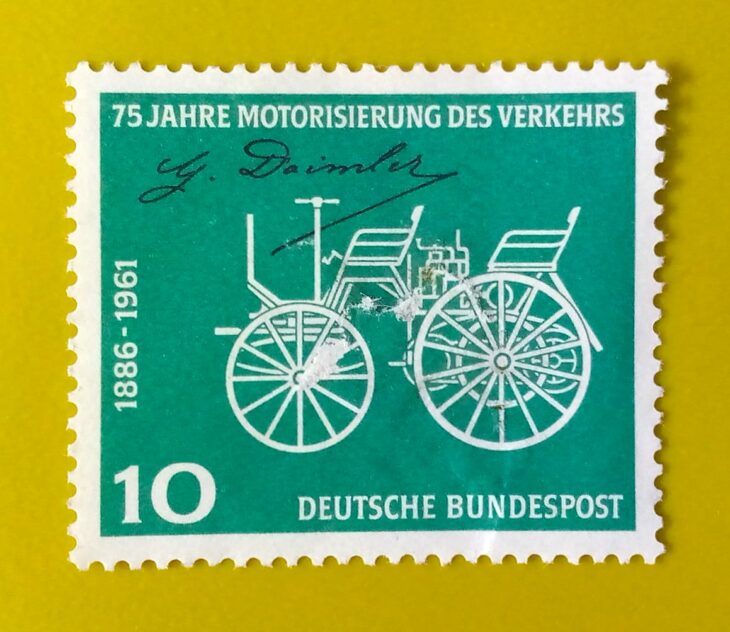 Issue:        Germany 75 Years Motorization of Traffic Stamp Type:       Stamp Number of Stamps:        1 Denominations:          10  PF, Issue Date:          1961 Issued By:       Germany Deutsche Post ( Deutschland ) 