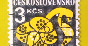 Issue:         Czechoslovakia Flower Ornaments Series 3 kcs 1972 Stamp Type:         Stamp Number of Stamps:         1 Stamps Denomination:         3 Kcs, Issue Date:           1972 Issued By:         Czechoslovakia Postal Service (USPS) 