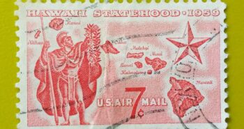 Issue:        United States Hawaii Statehood Property 1959 Stamp Type:      Stamp Number of Stamps:        1 Stamps Denomination:         7 C,   Issue Date:       1959 Issued By:       United States Postal Service (USPS) 
