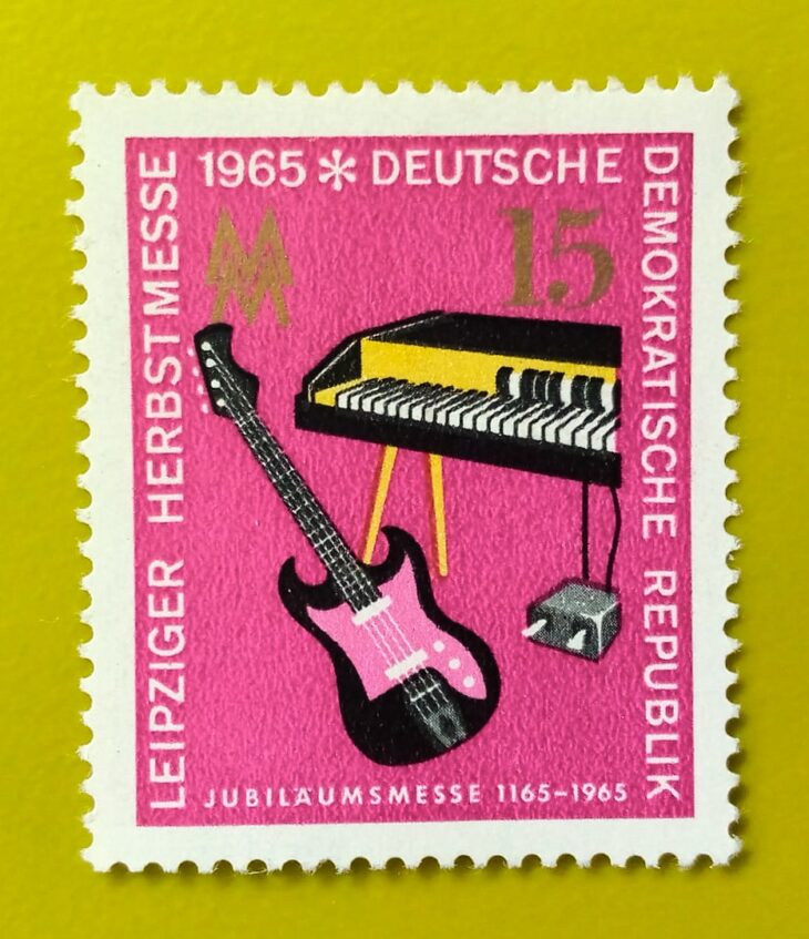 Issue:     Germany Leipzig Autumn Fair 1965 Stamp Type:       Stamp Number of Stamps:        1 Denominations:          15 PF, Issue Date:          1965 Issued By:       Germany Deutsche Post ( Deutschland ) 