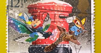 Issue:     Great Britain Christmas 1983 Stamp Type:     Stamp Number of Stamps:       2 Stamps Denomination:        12  1/2​​ p, Issue Date:      1983 Issued By:     Royal Mail, United Kingdom 