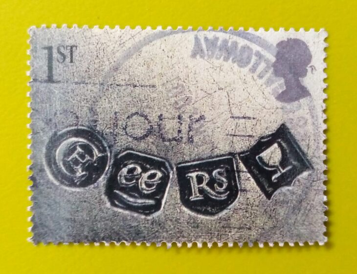 Issue:        Great Britain 1st Class 2001 Stamp Type:       Stamp Number of Stamps:        1 Stamps Denomination:        1st, Issue Date:        2001 Issued By:       Royal Mail, United Kingdom