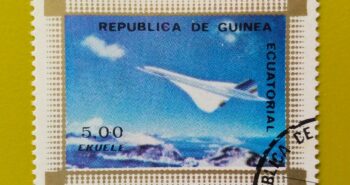 Issue:       Republic of Guinea Equatorial Space Plane 1976 Stamp Type:      Stamp Number of Stamps:        1 Stamps Denomination:        5.00  EKUELE, Issue Date:       1976 Issued By:      Guinea-Bissau Post 
