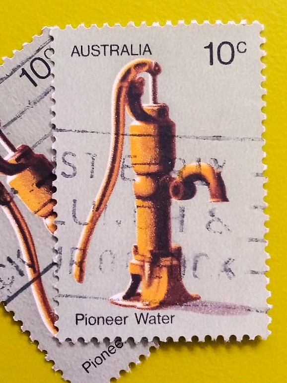 Issue:      Australia Pioneer Water 1972 Stamp Type:       Stamp Number of Stamps:        2 Denominations:         10 C, Issue Date:         1972 Issued By:      Australia Post 
