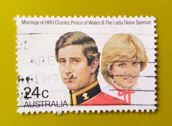 Issue:         UK Marriage of HRH Charles Prince of Wales & The Lady Diana Spencer 1981 Stamp Type:         Stamp Number of Stamps:         1 Stamps Denomination:         24 C, Issue Date:        1981 Issued By:         Royal Mail, United Kingdom
