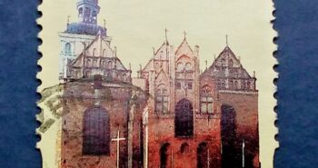 Issue:     Poland Basilica Of Saint Brigid 1994 Stamp Type:     Stamp Number of Stamps:       1  Stamps Denomination:     4000  ZL, Issue Date:    1994 Issued By:      Poland POST 