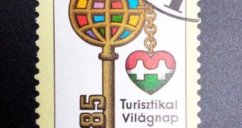 Issue:       Hungary World Tourism Day 1985 Stamp Type:       Stamp Number of Stamps:         1 Denominations:        2 Ft, Issue Date:         1954 Issued By:        Hungary Post 